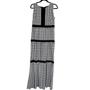 Chaps Ralph Lauren Women's Black White Sleeveless Maxi Dress Size M Geometric